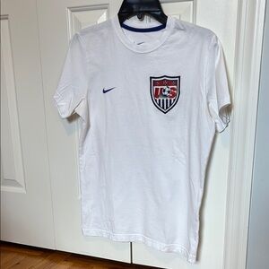 White Nike T-Shirt with USA Soccer Logo